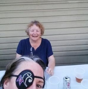 Meet your Posher, Linda